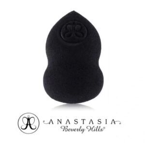 Anastasia Beverly Hills Black Beauty Blender Sponge